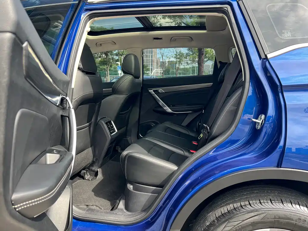 GEELY AUTOMOBILE BOYUE