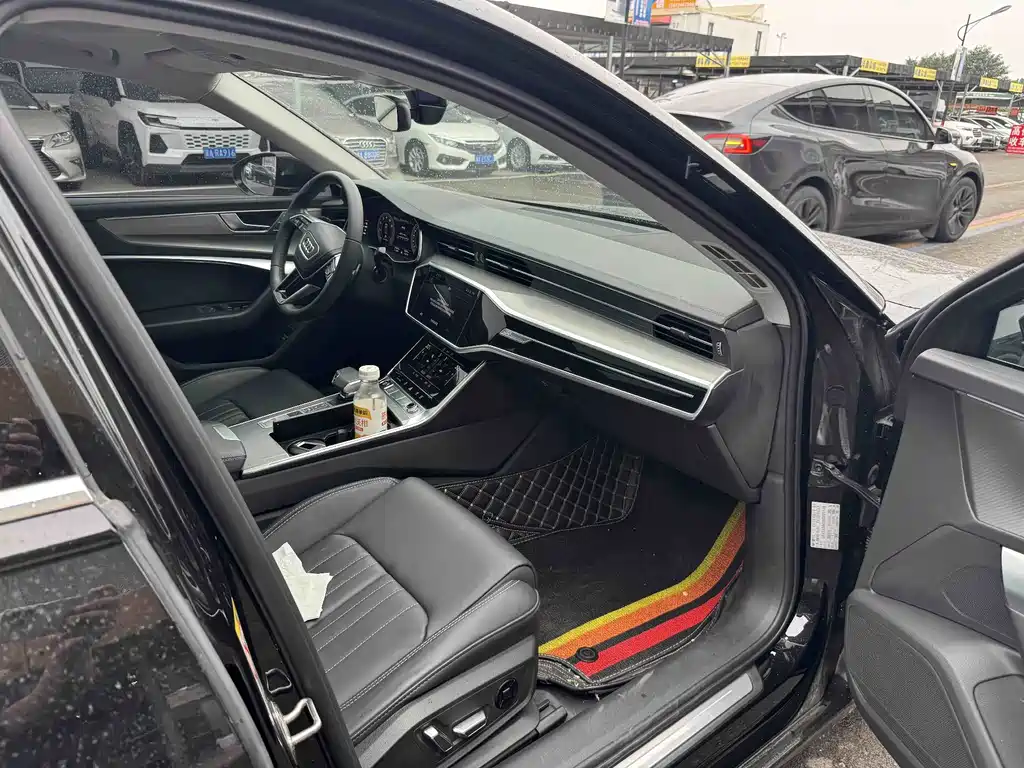 Audi A6L — миниатюра 10