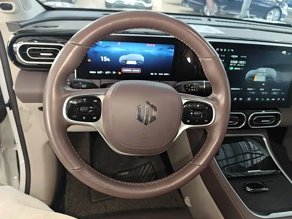 Leapmotor Leapmotor C11 — миниатюра 11