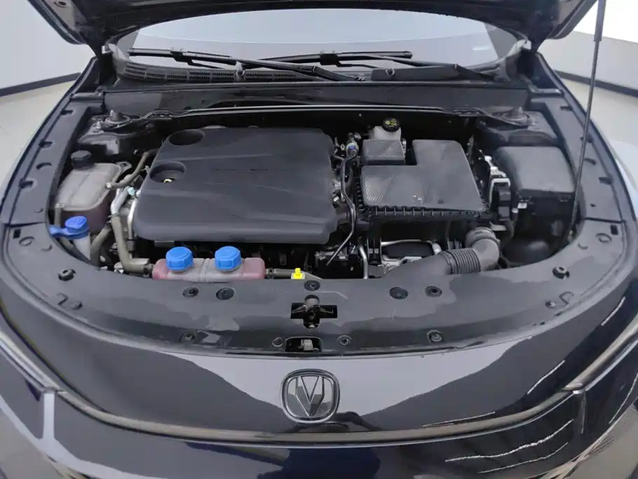 Changan UNI-V iDD — миниатюра 10