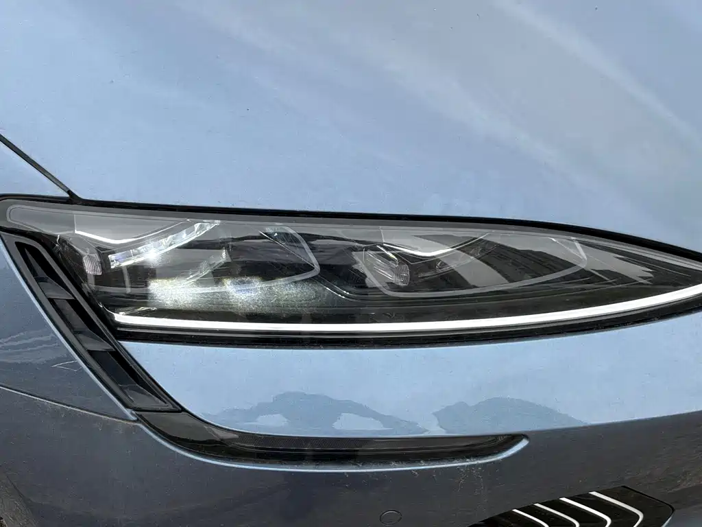 BYD Seal — миниатюра 9
