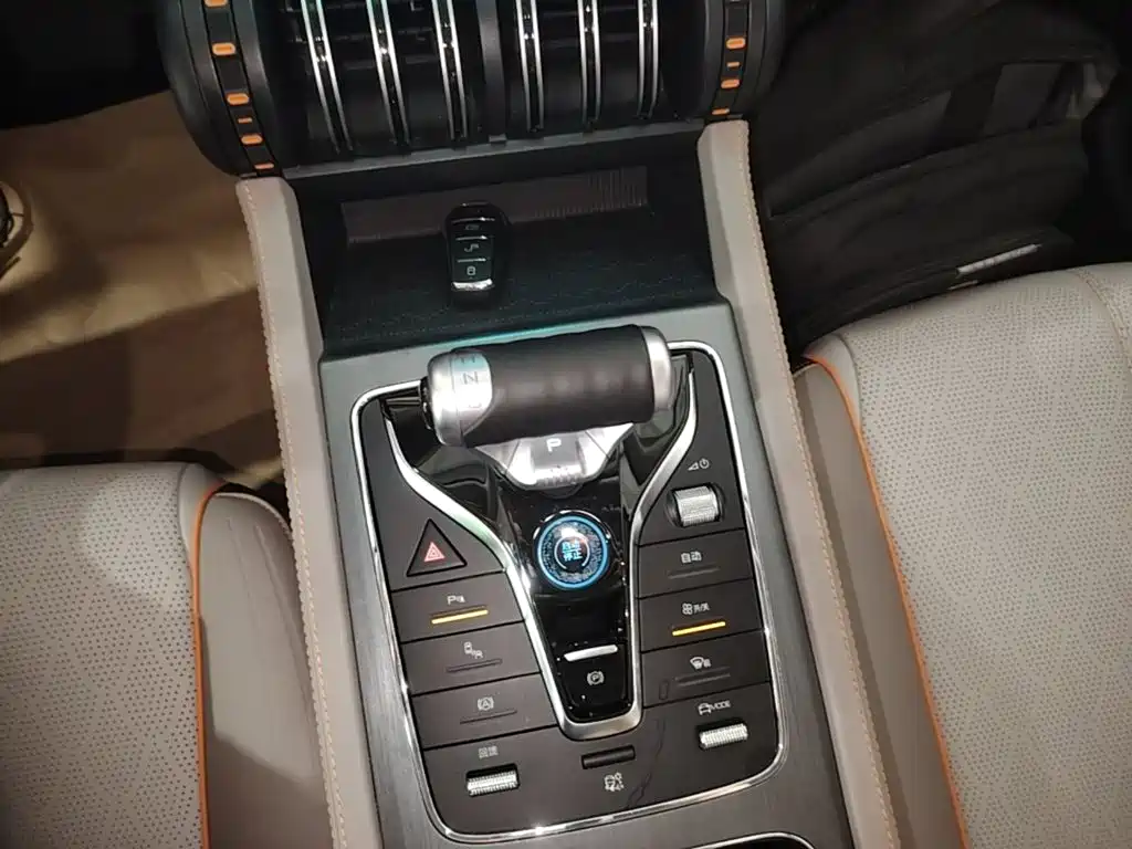 BYD Yuan Plus — миниатюра 14