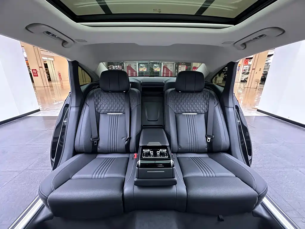 Hongqi Hongqi H9 — миниатюра 22