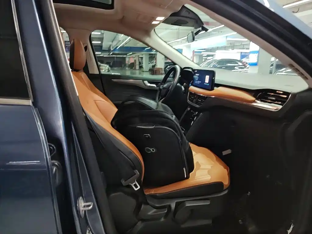 Ford Escape — миниатюра 25