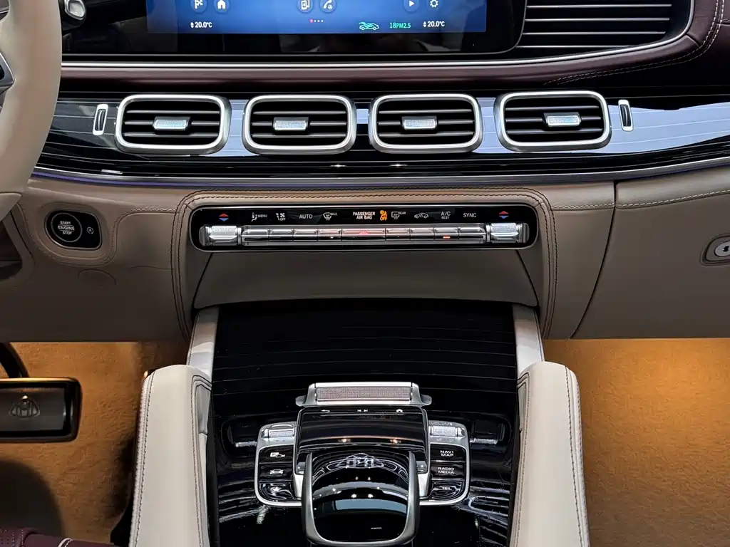 Mercedes-Benz GLS — миниатюра 16