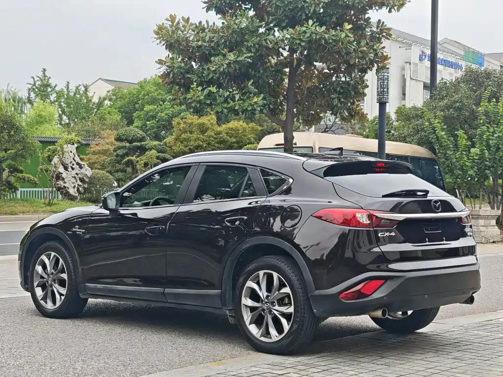 Mazda CX-4 — миниатюра 6