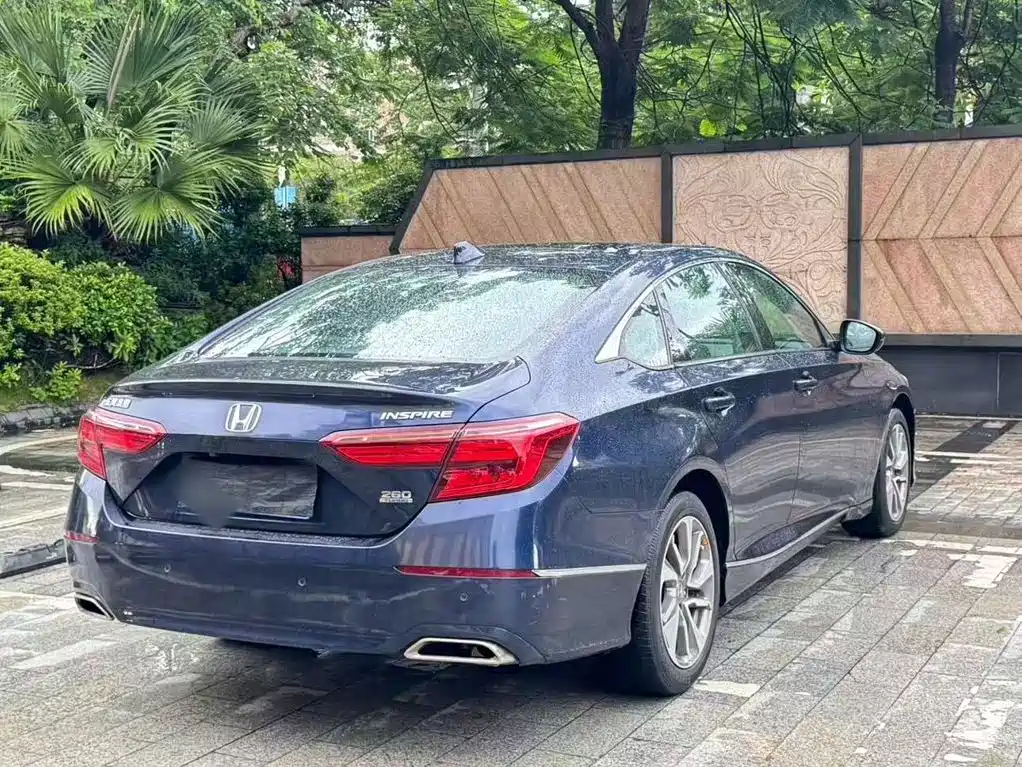 Honda Inspire — миниатюра 7