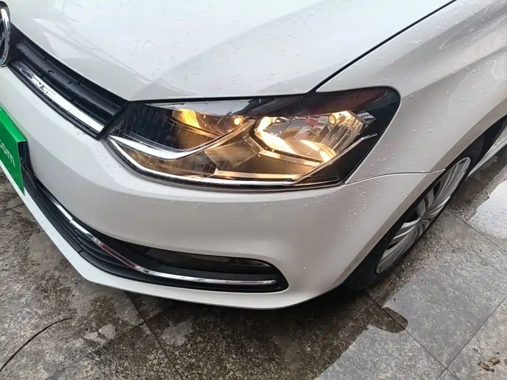 Volkswagen Polo — миниатюра 24