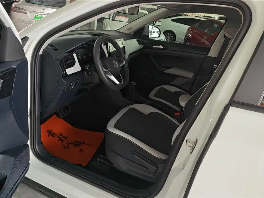 Volkswagen Tharu 2025 1.5L