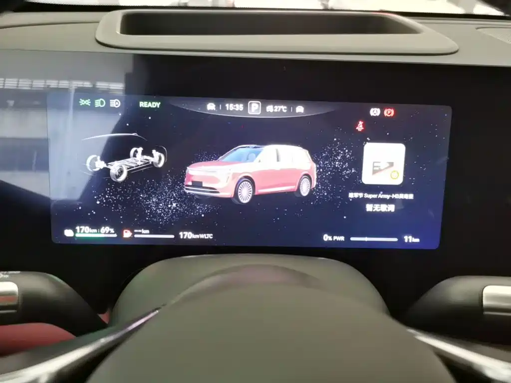 Aito M8 2025 Ultra 53.4kWh 6 мест (192 ）