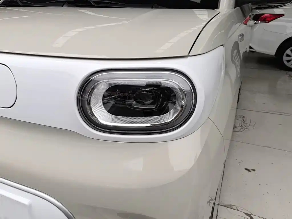 Wuling MINIEV — миниатюра 24