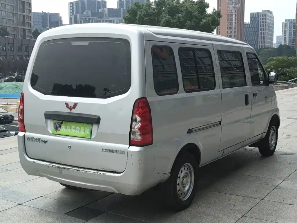 Wuling Rongguang EV — миниатюра 7