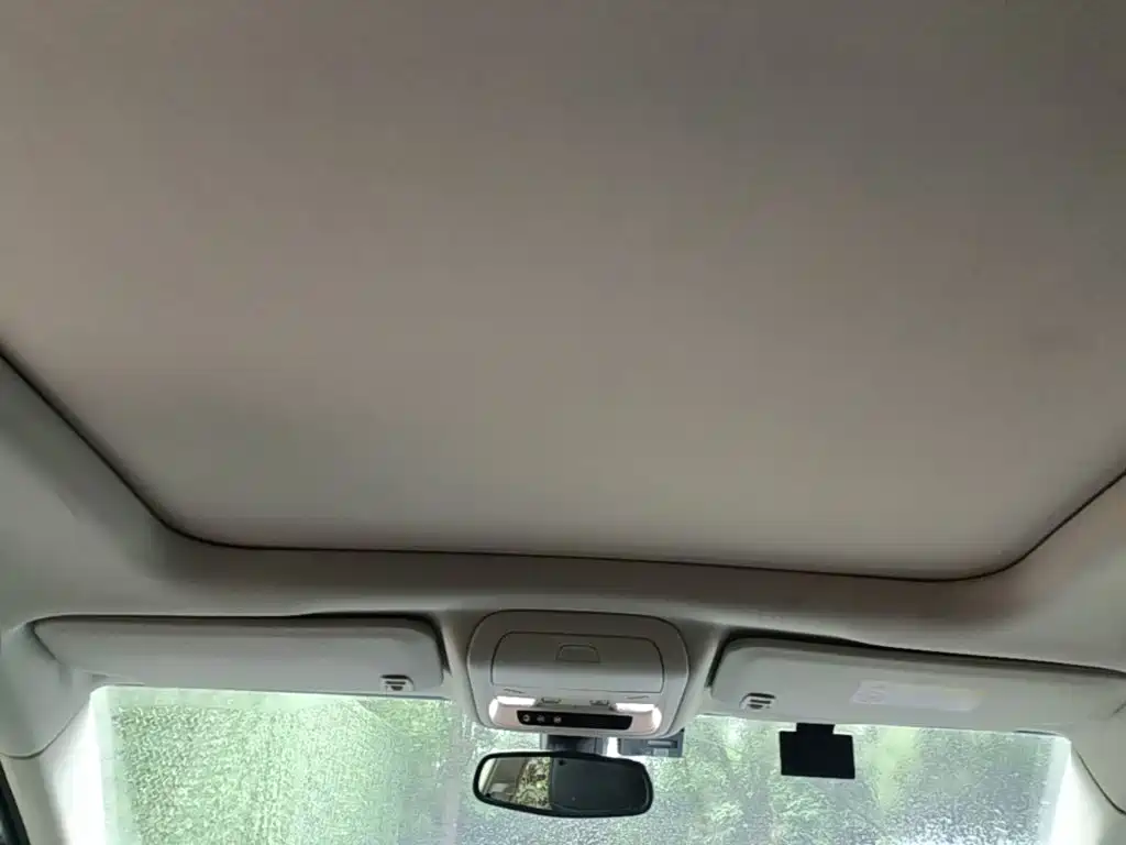 Cadillac XT5 — миниатюра 18