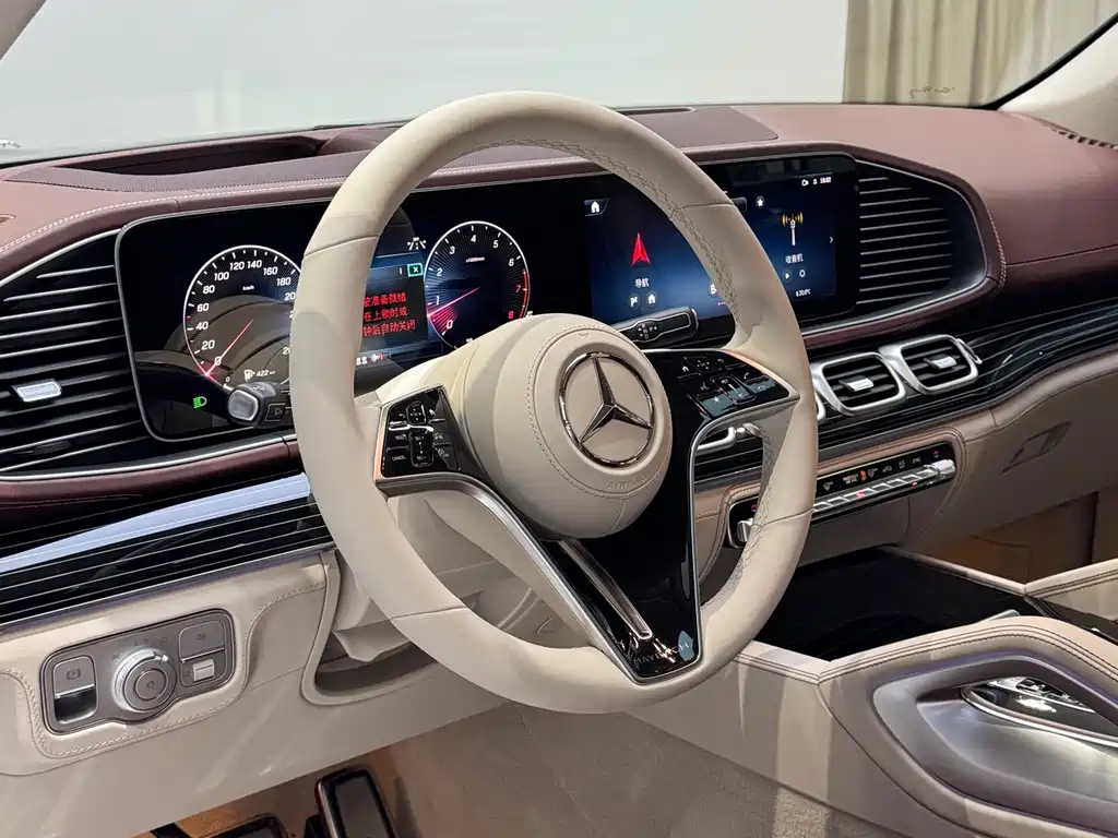 Mercedes-Benz GLS — миниатюра 9