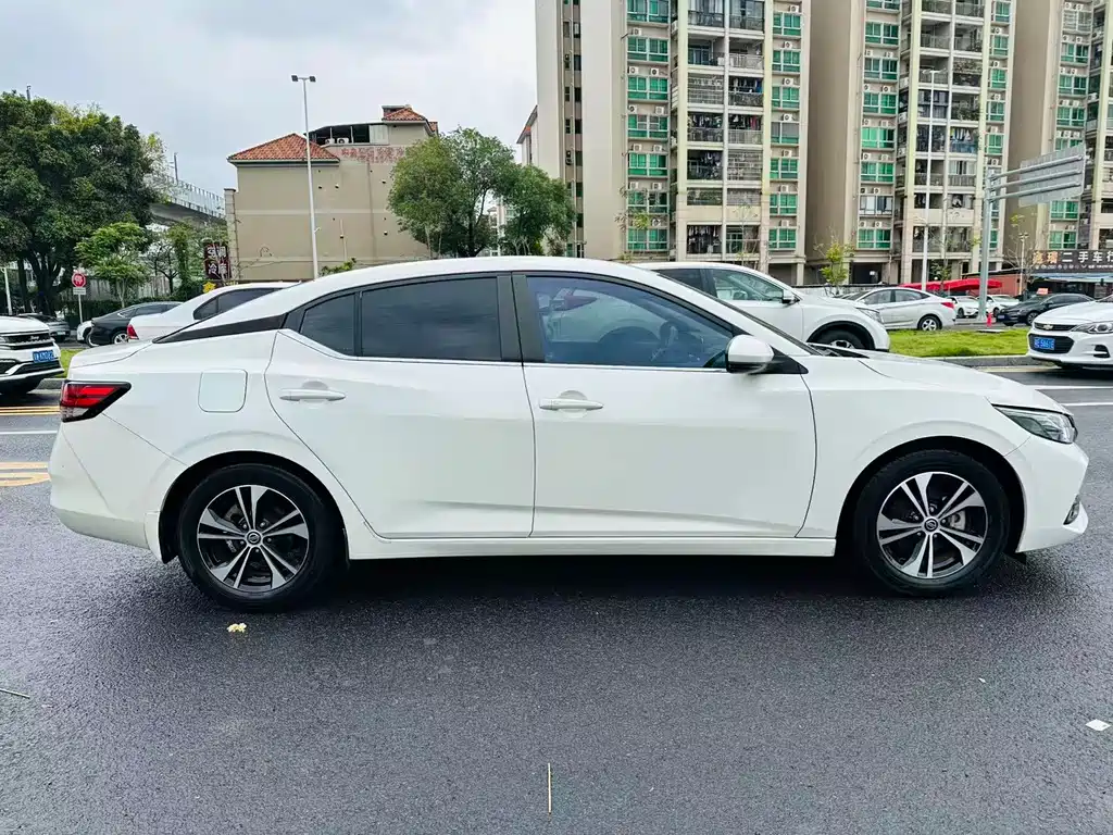 Nissan Sylphy - фото 6