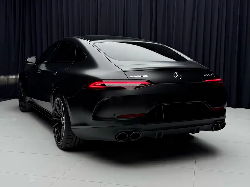 MERCEDES-BENZ AMG GT