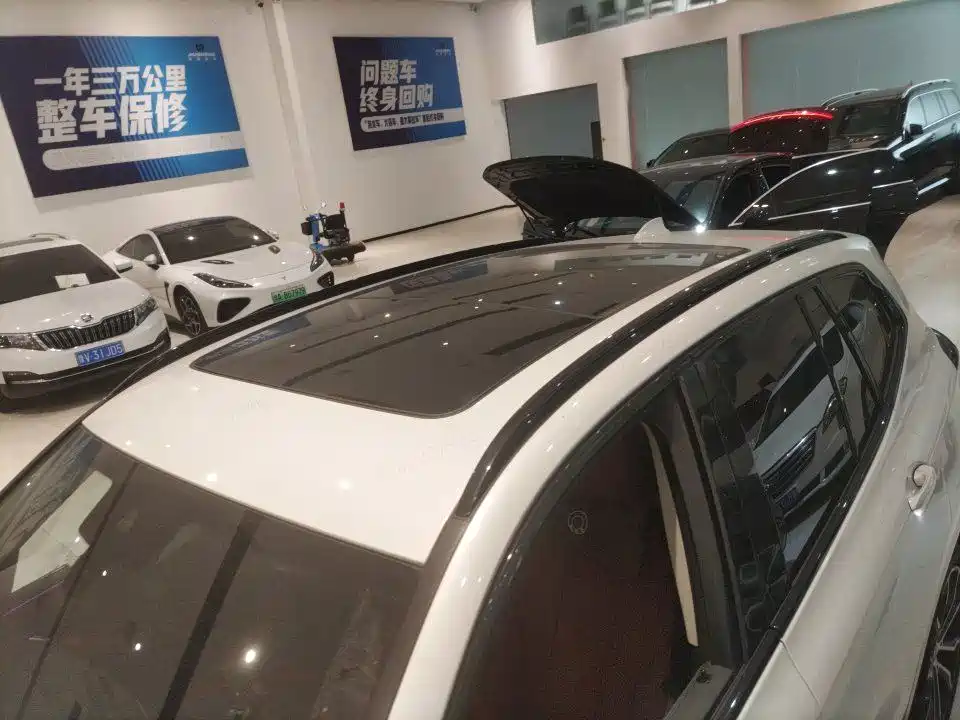 BMW X3 — миниатюра 8