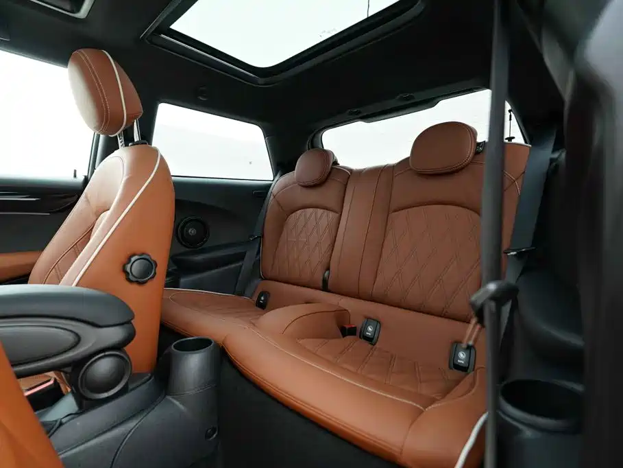 MINI Mini — миниатюра 16