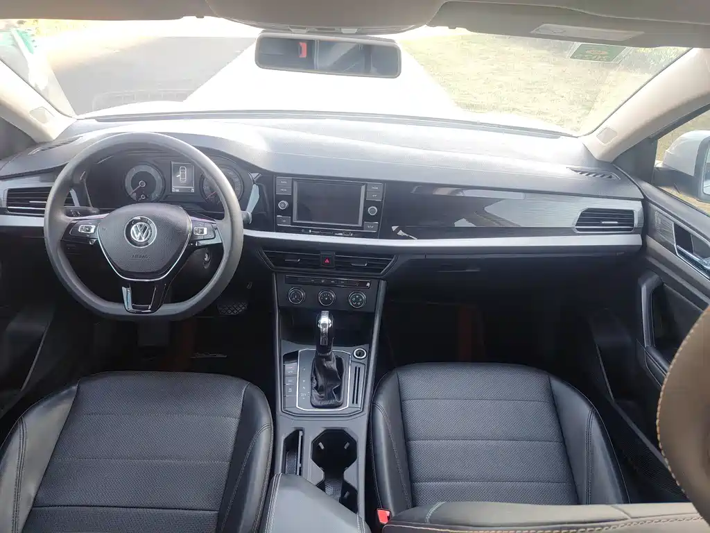 Volkswagen Lavida — миниатюра 11