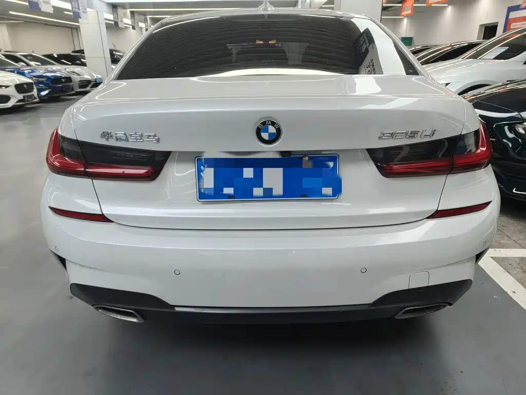 BMW 3 Series — миниатюра 13