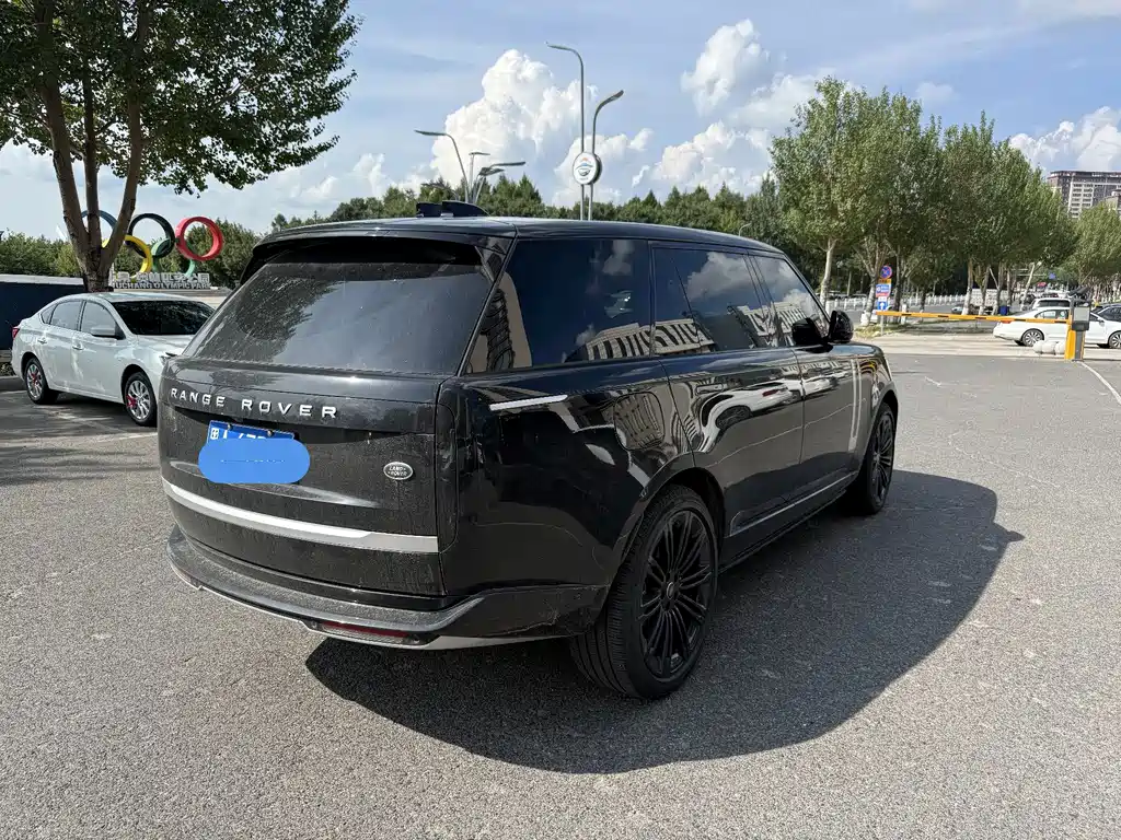 Land Rover Range Rover — миниатюра 4