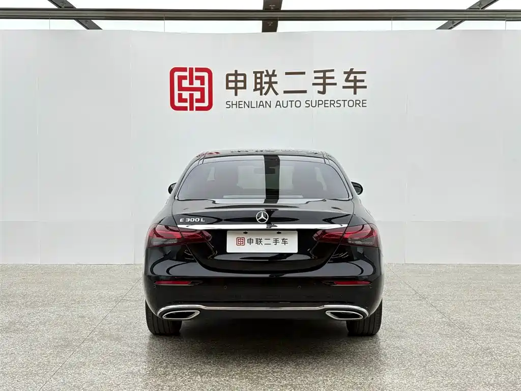 MERCEDES-BENZ  E CLASS