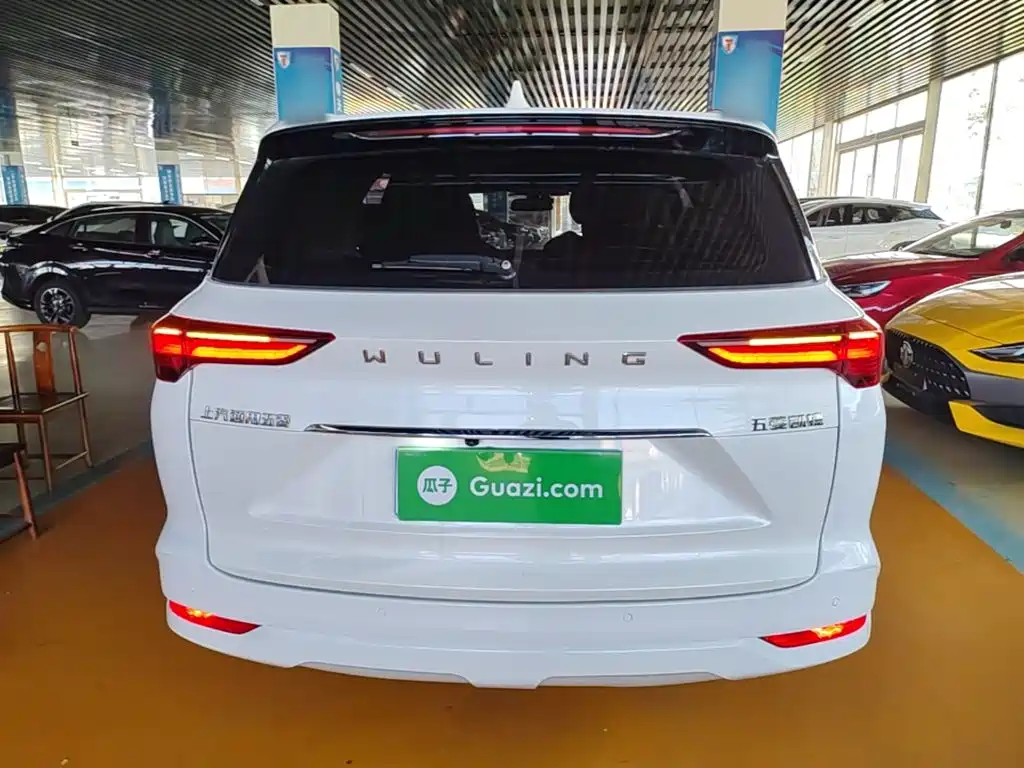 Wuling Victory — миниатюра 6
