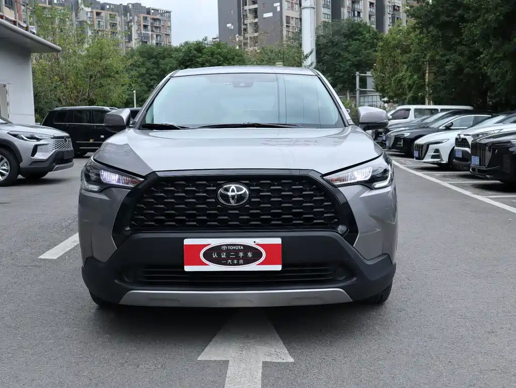 Toyota Corolla Cross — миниатюра 2