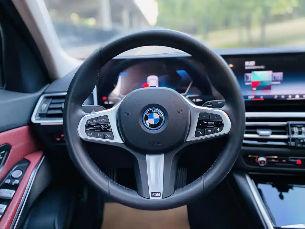 BMW i3 — миниатюра 6