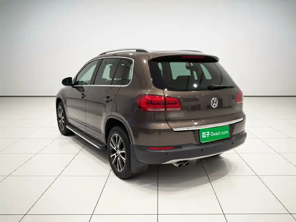 Volkswagen Tiguan — миниатюра 4