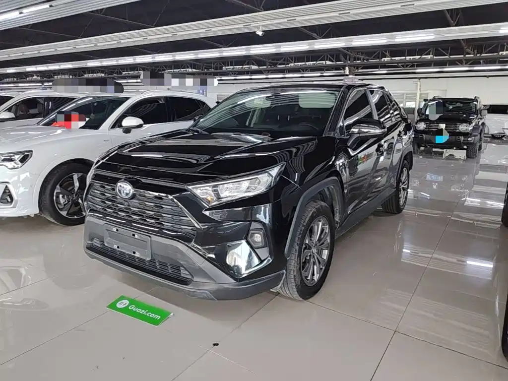 Toyota RAV4 — миниатюра 2