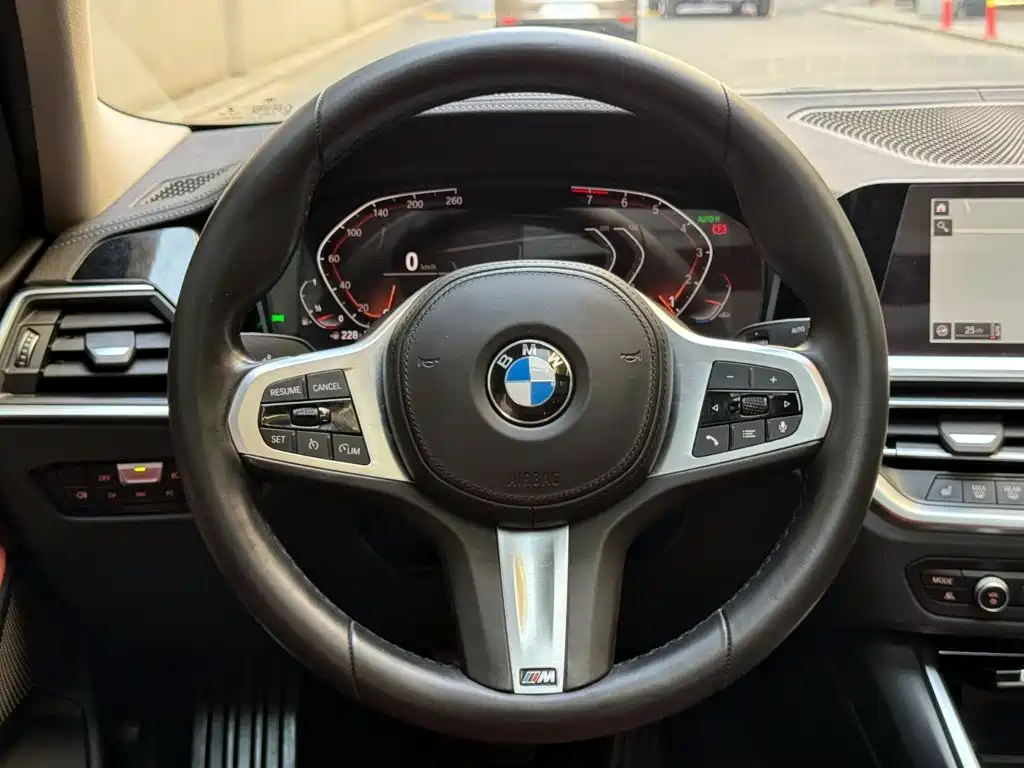 BMW 3 Series — миниатюра 12