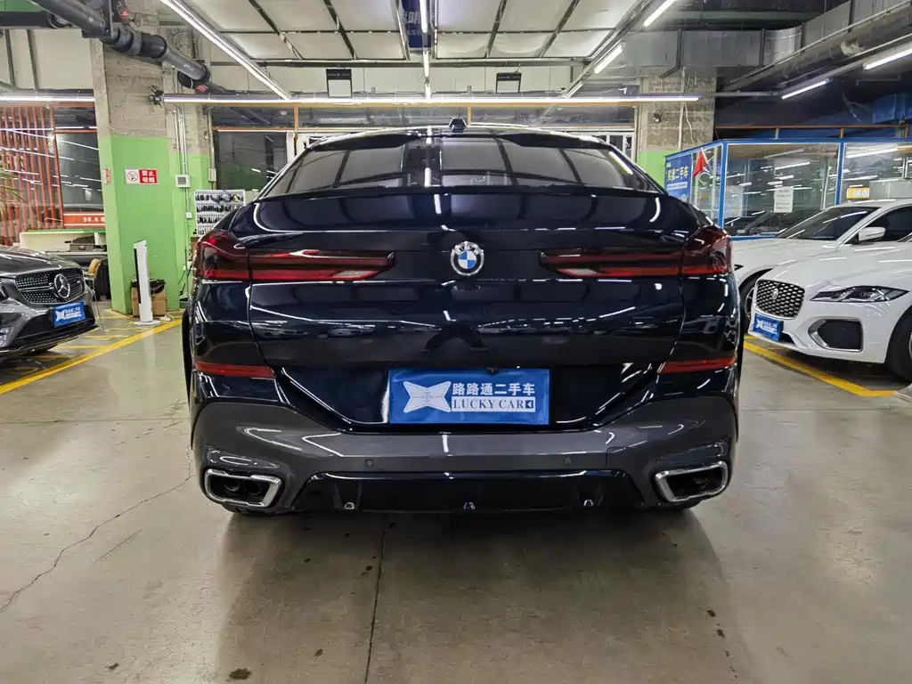 BMW X6 2023 xDrive40i M Sport