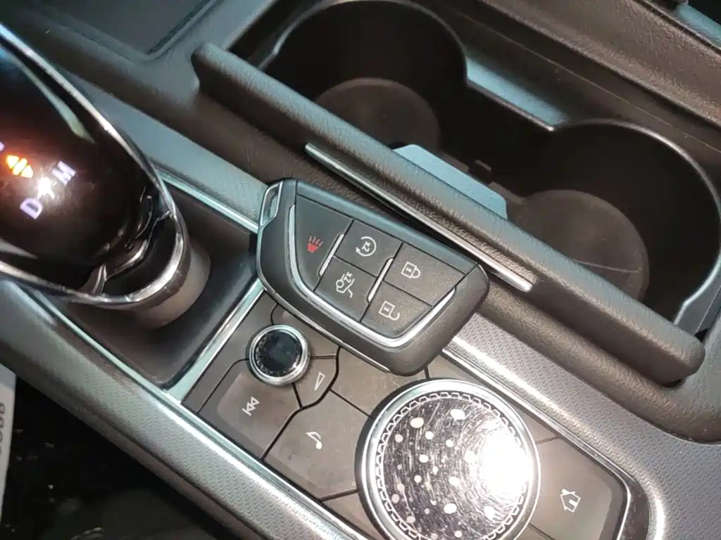 Cadillac CT5 — миниатюра 9