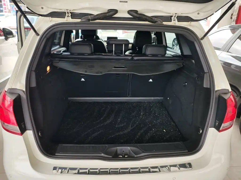 Mercedes-Benz B-Class — миниатюра 19