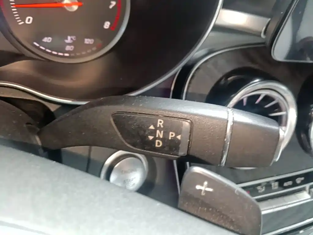 Mercedes-Benz C-Class — миниатюра 14