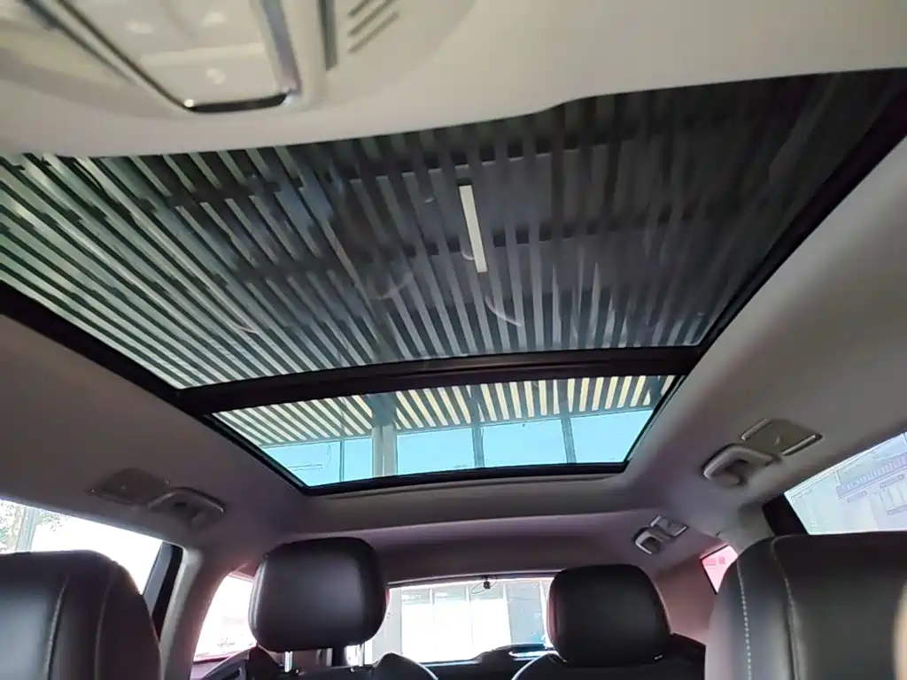 Wuling Victory — миниатюра 18