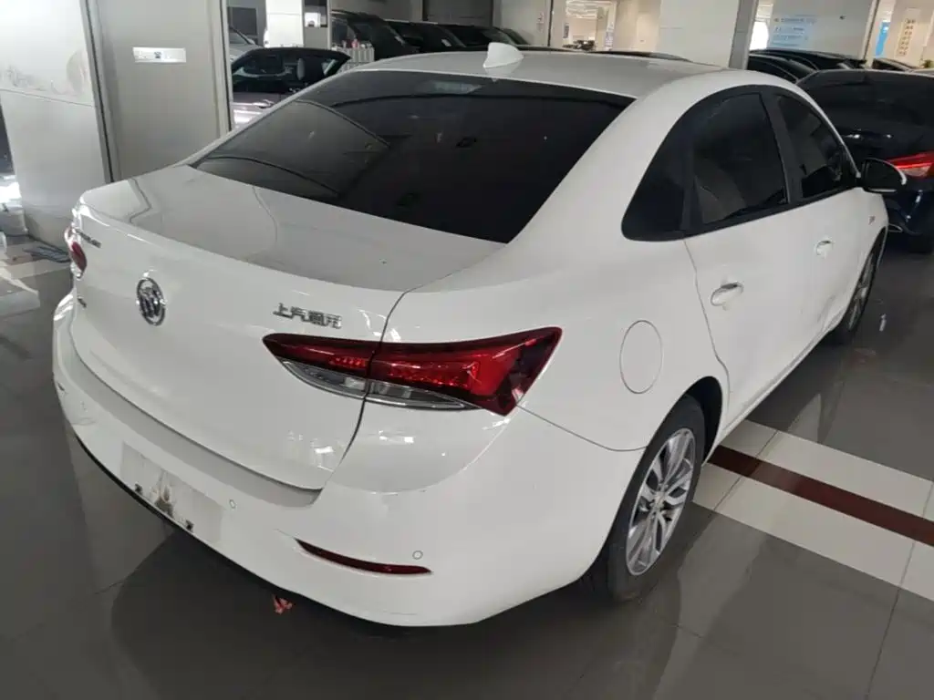 Buick Excelle — миниатюра 7