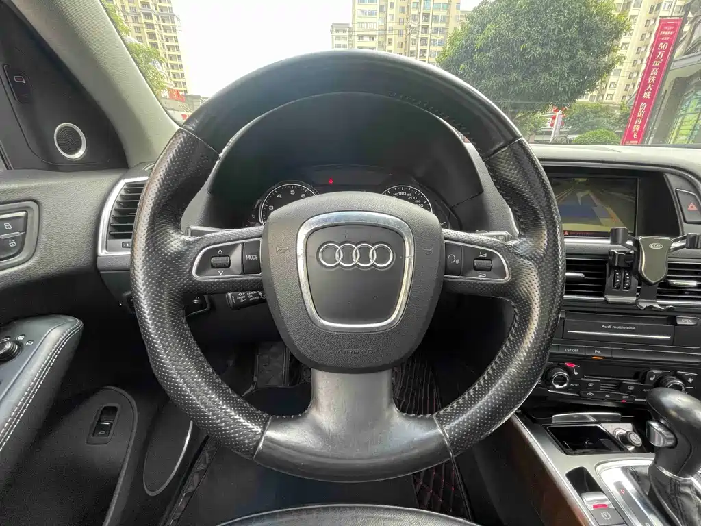 Audi Q5 (Import) — миниатюра 17