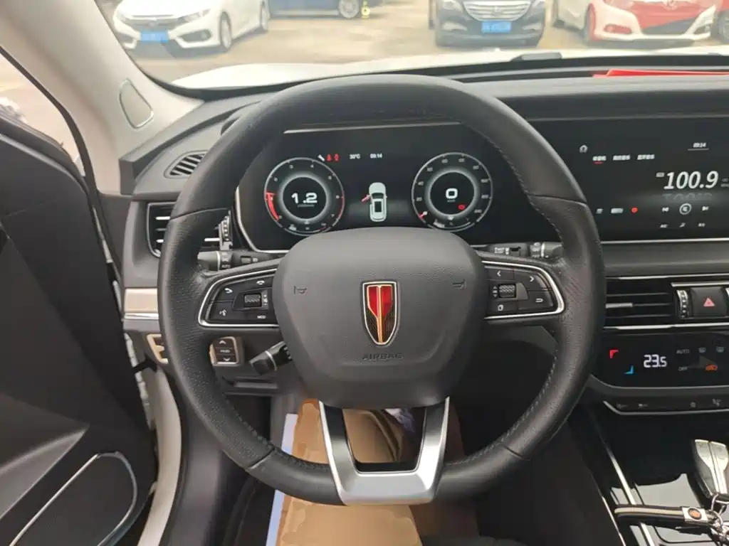 Hongqi Hongqi HS5 — миниатюра 11
