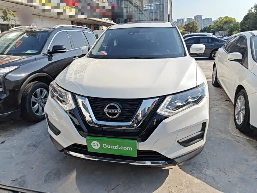 Nissan X-Trail — миниатюра 3