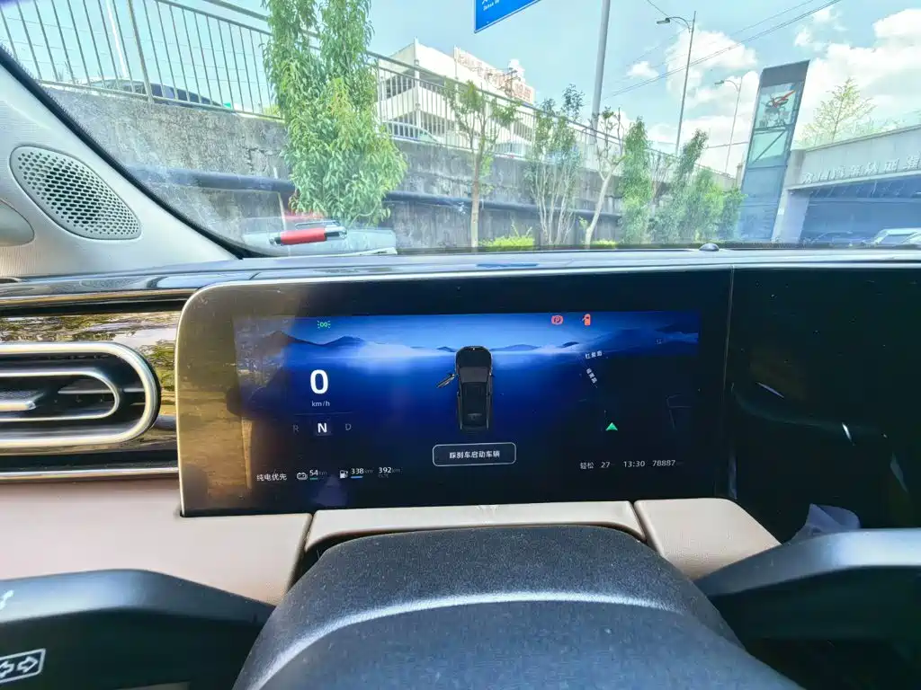 Leapmotor Leapmotor C11 — миниатюра 11