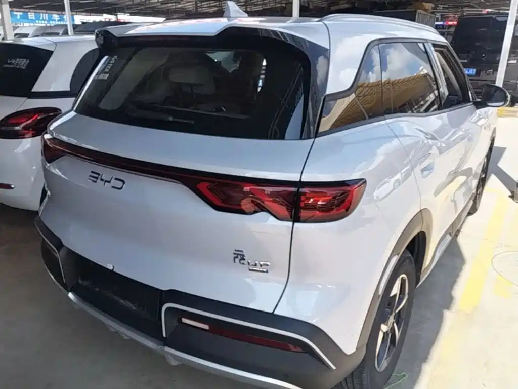 BYD Yuan UP — миниатюра 7