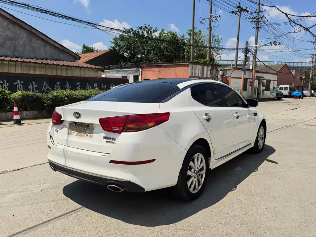 Kia K5 — миниатюра 7