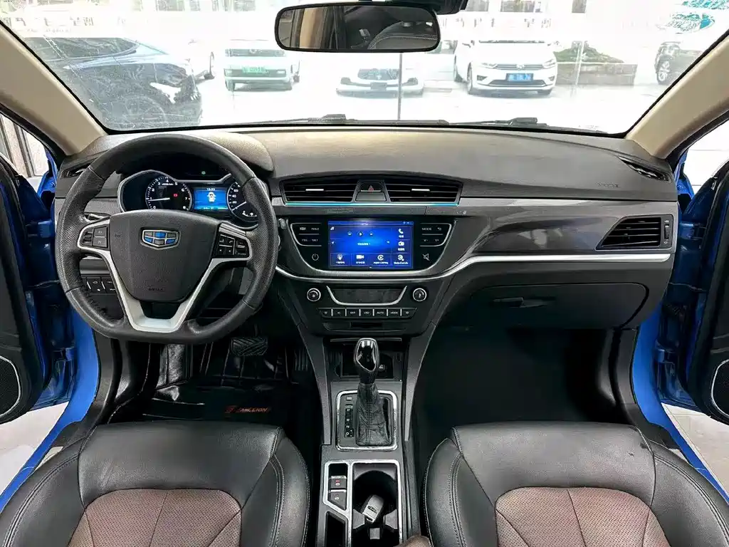 Geely Emgrand — миниатюра 5