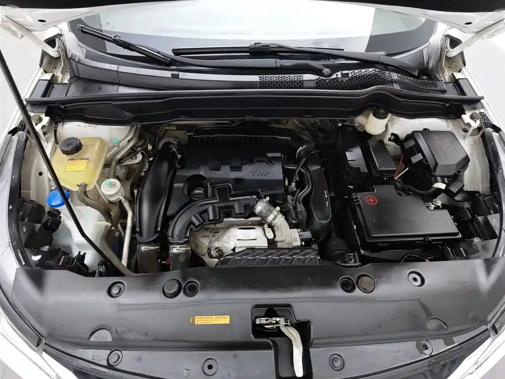 Dongfeng AX7 2018 1.6T AT Luxury