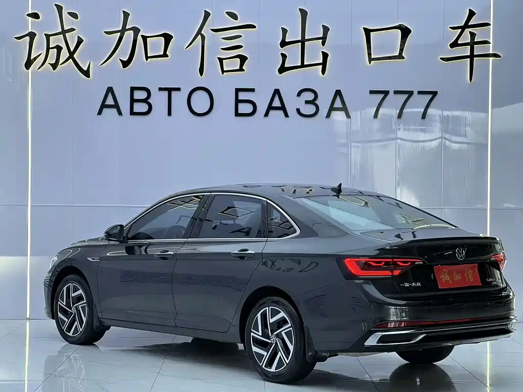Volkswagen Sagitar — миниатюра 6
