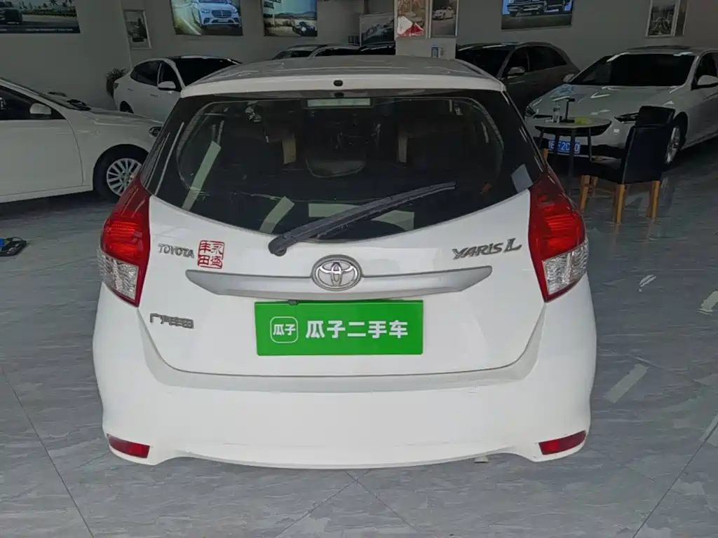 Toyota Yaris L — миниатюра 6