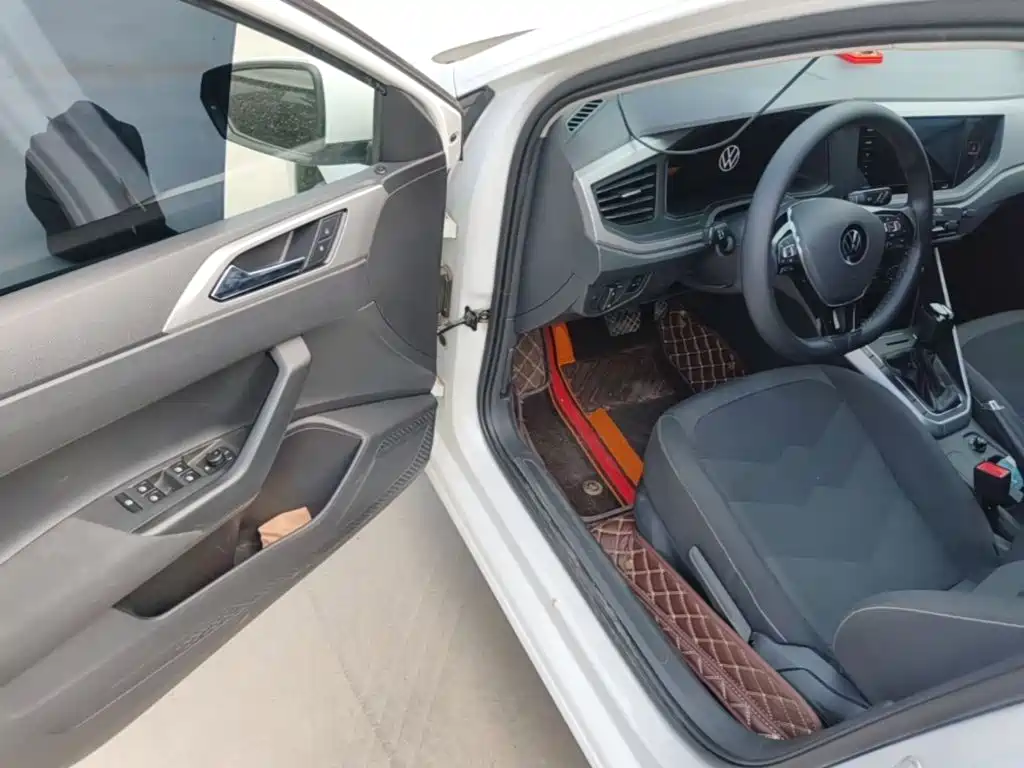 Volkswagen Polo — миниатюра 16