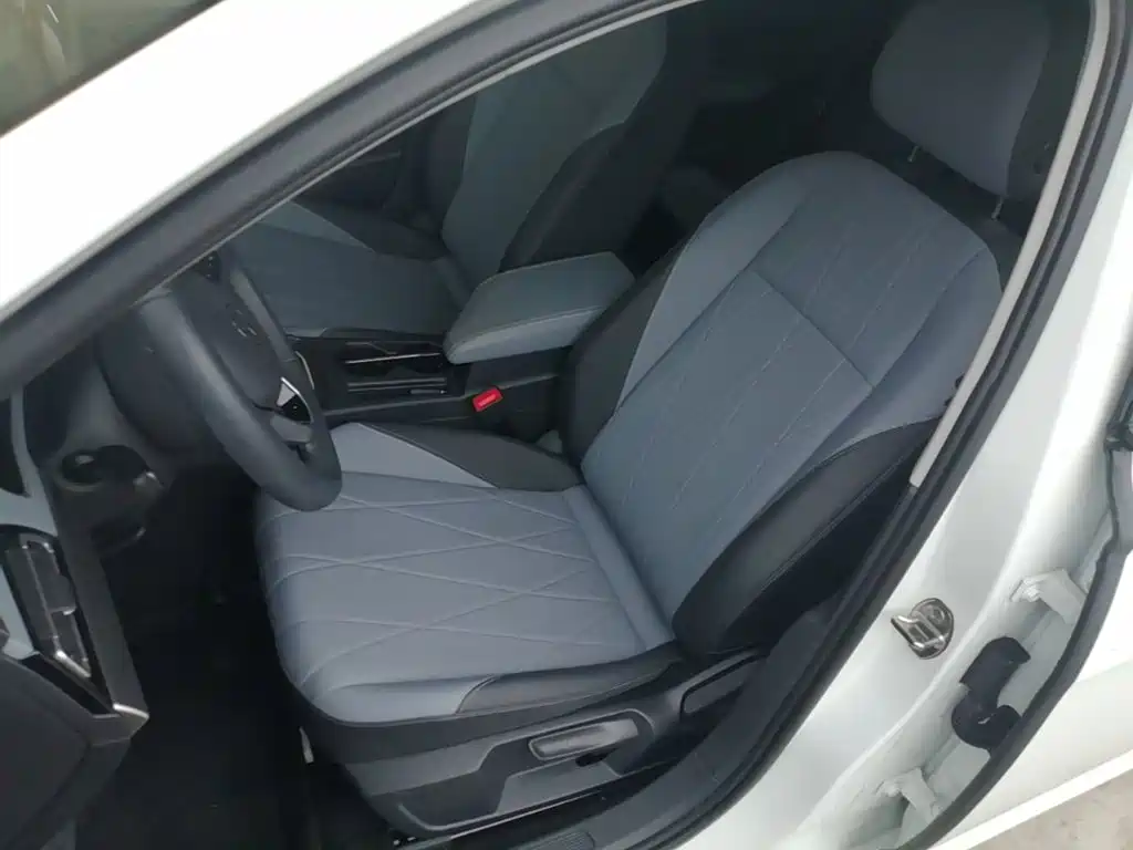 Volkswagen Lavida — миниатюра 15